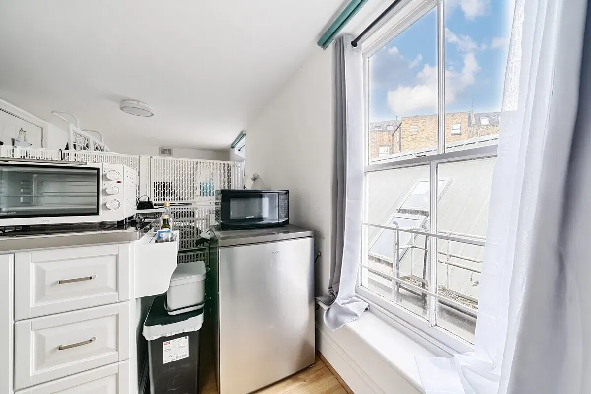 Netherwood Road, London, W14 - image 5