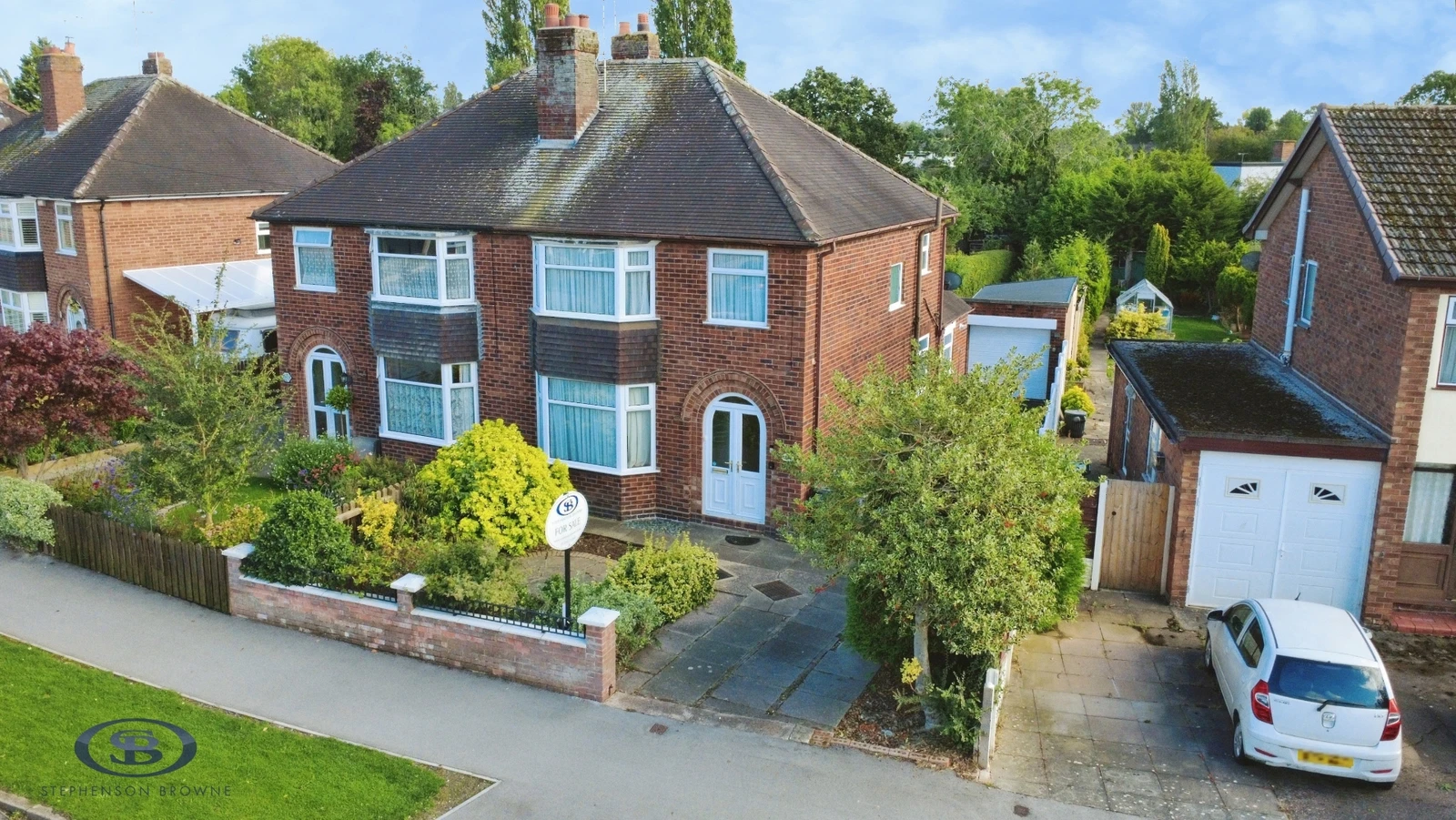 Manor Way, Crewe, CW2 - image 30