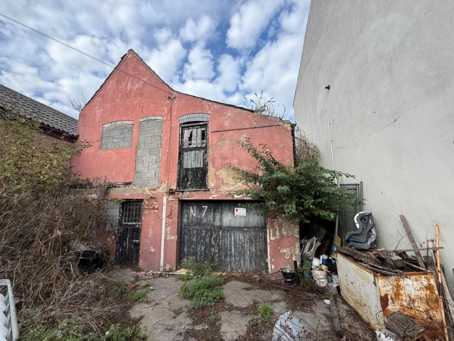 7 Queens Road, Lowestoft, Suffolk, NR32 1TB - image 1