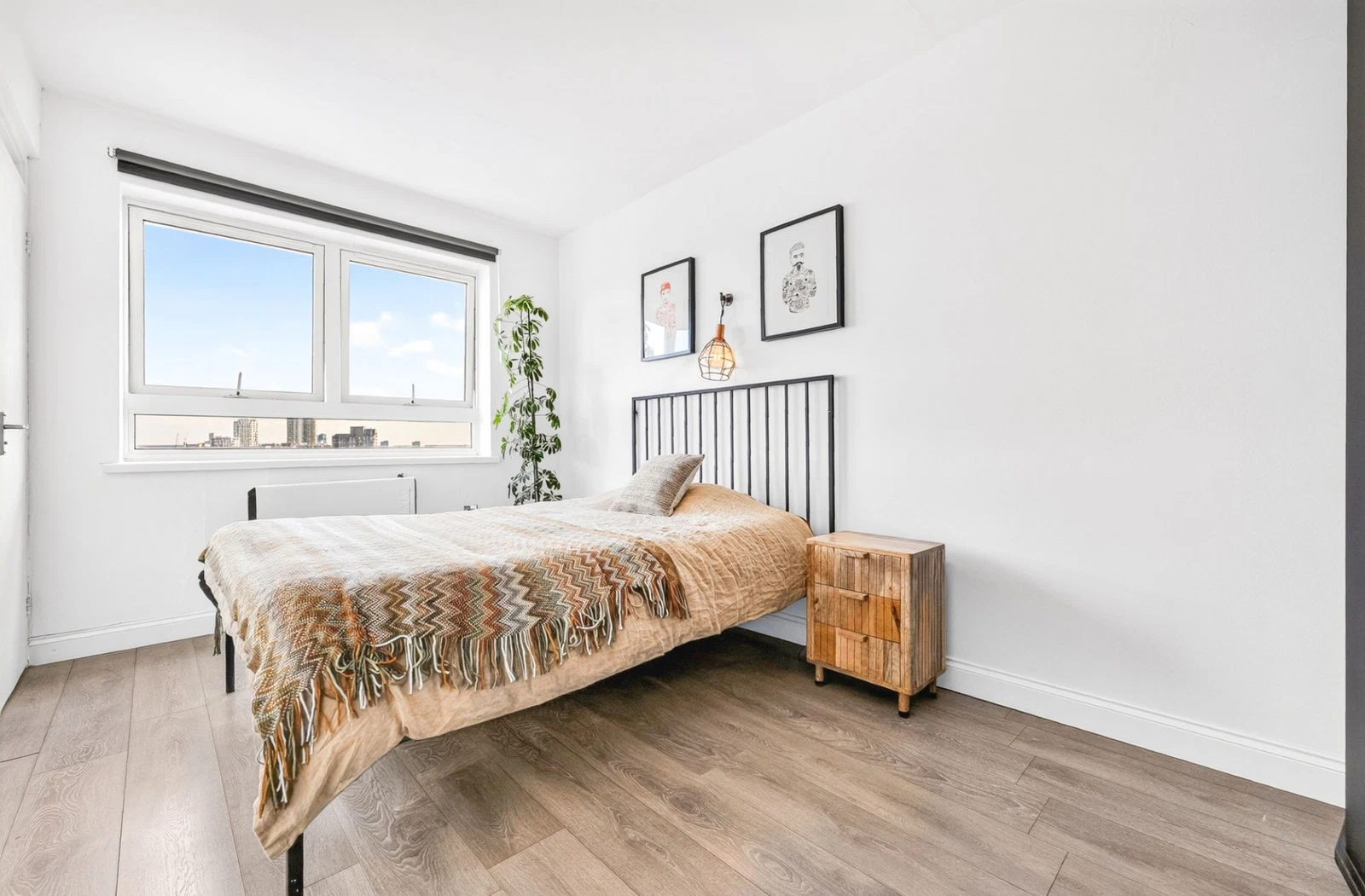 Park House, Seven Sisters Road, Finsbury Park, N4 - image 8