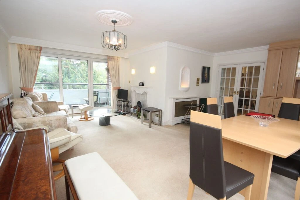 Branksome Wood Road, Bournemouth - image 2