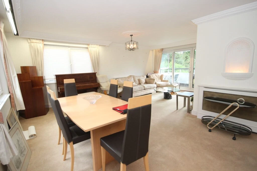 Branksome Wood Road, Bournemouth - image 4