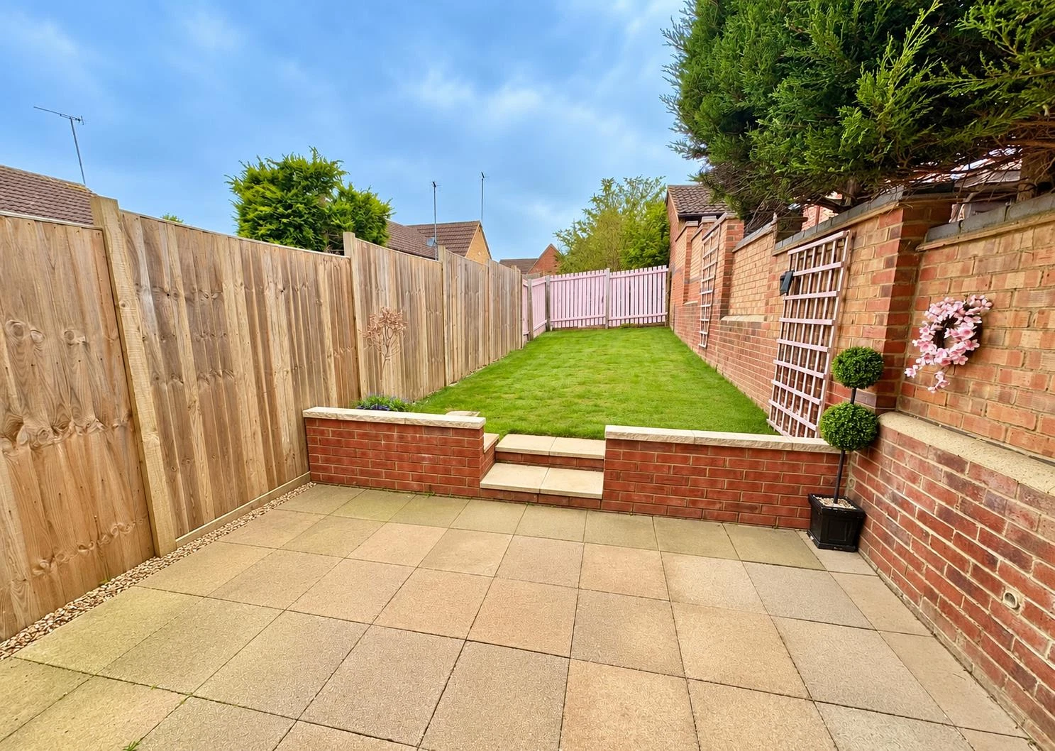 Braemar Crescent, Northampton - image 8