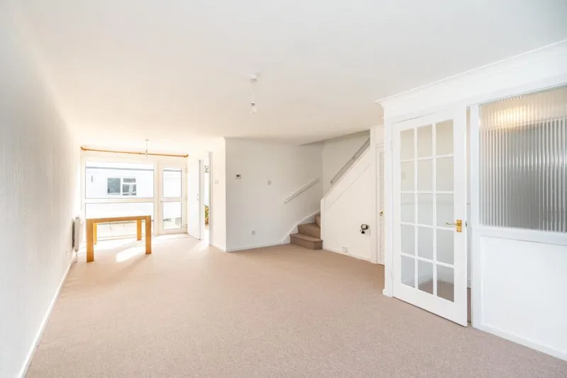 Churchill Walk, Pagham, Bognor Regis - image 3