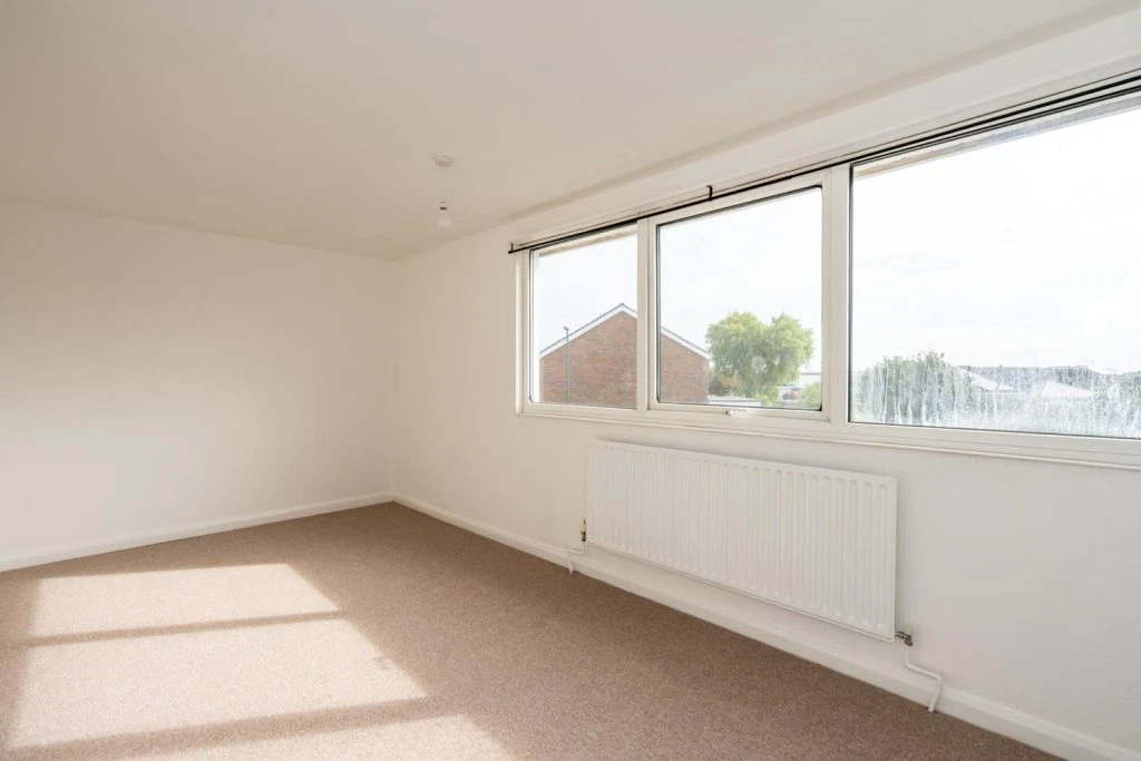 Churchill Walk, Pagham, Bognor Regis - image 9