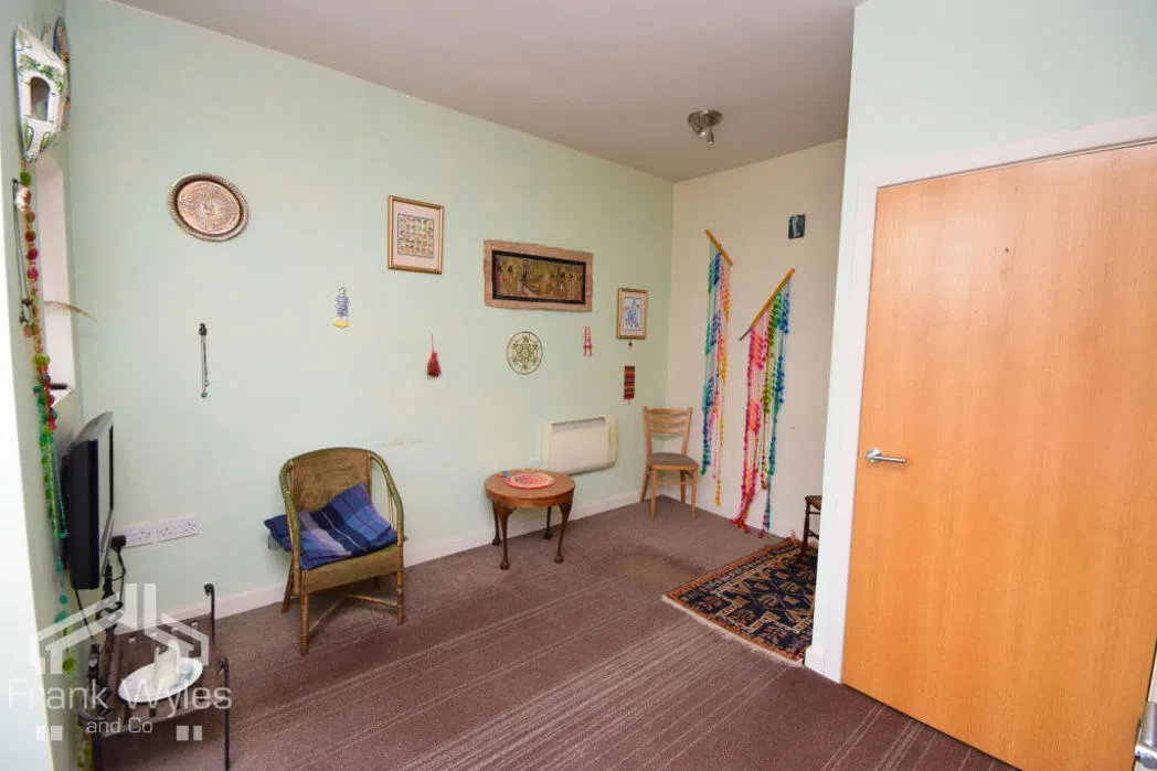 Clifton Drive North, Lytham St. Annes, Lancashire, FY8 2PB - image 4