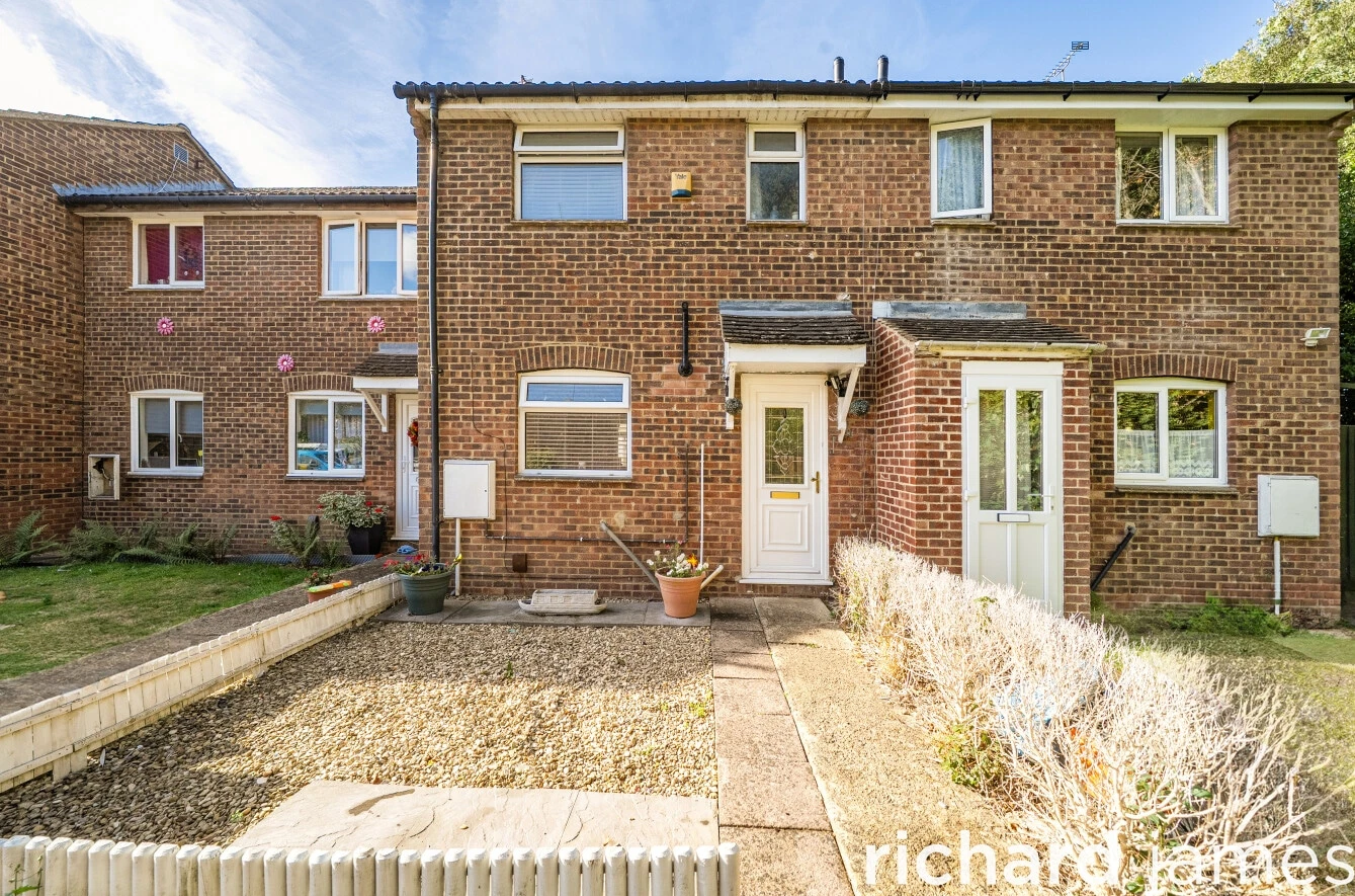 Castle Dore, Freshbrook, Swindon, SN5 8PQ - image 12