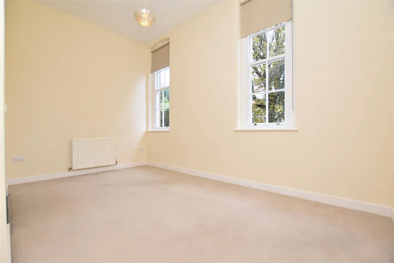 Corunna Court, Wrexham, LL13 8RF - image 3