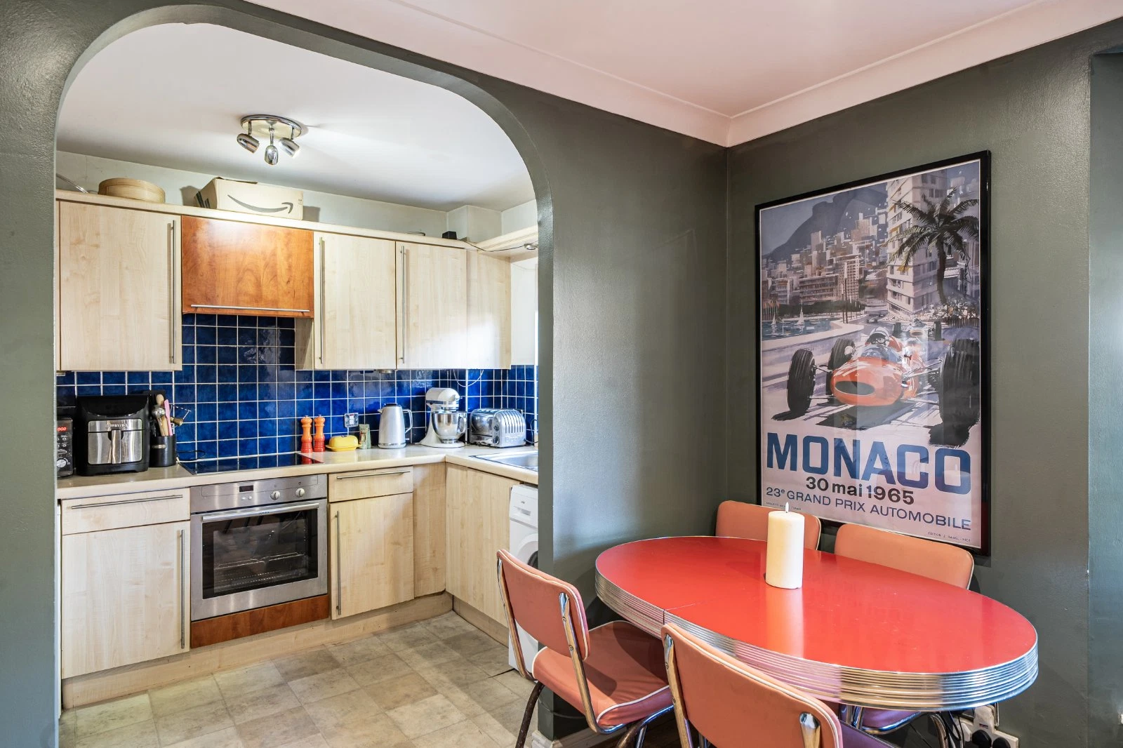 Cavendish Road, London, NW6 - image 2