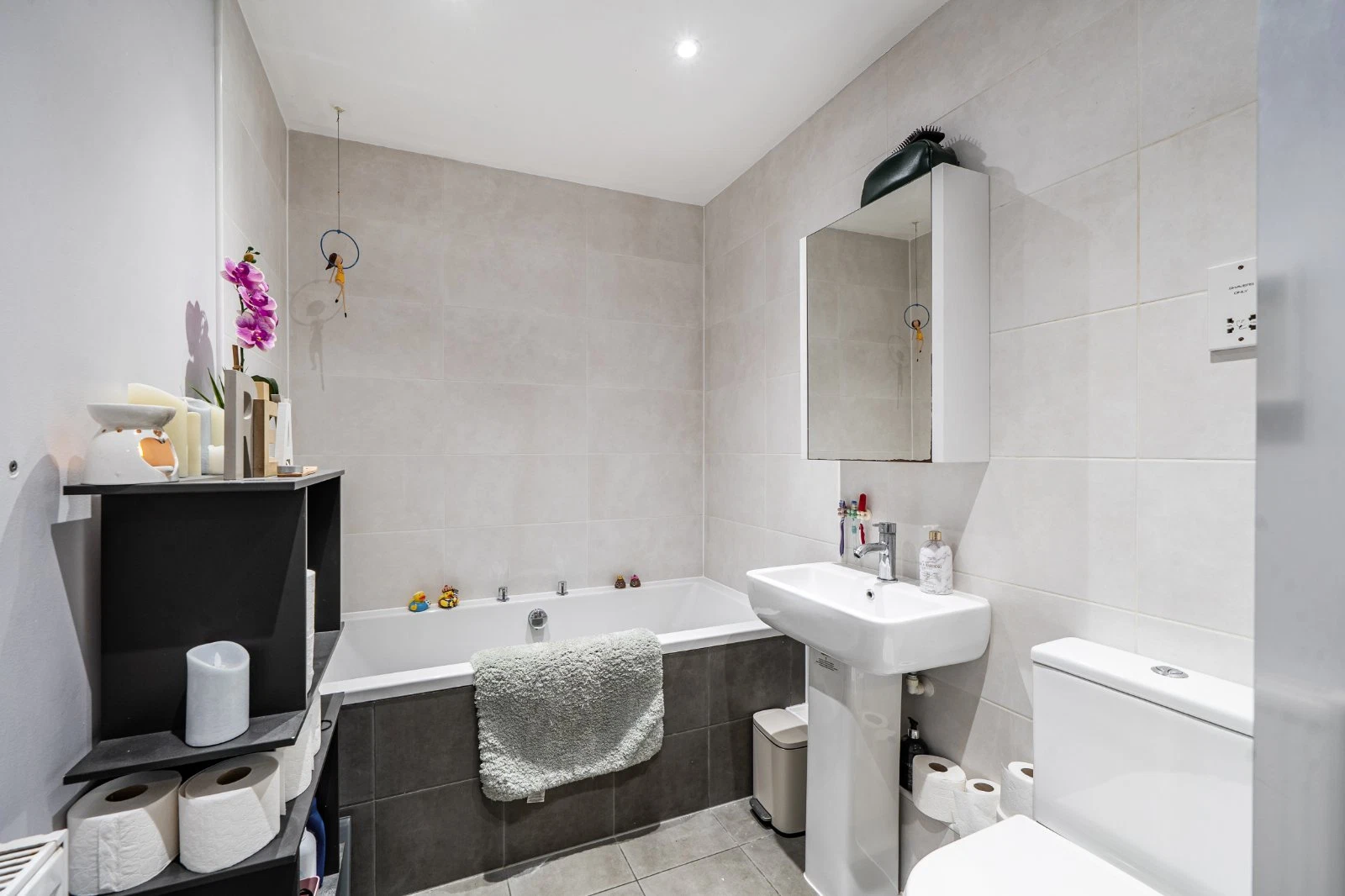 Cavendish Road, London, NW6 - image 6
