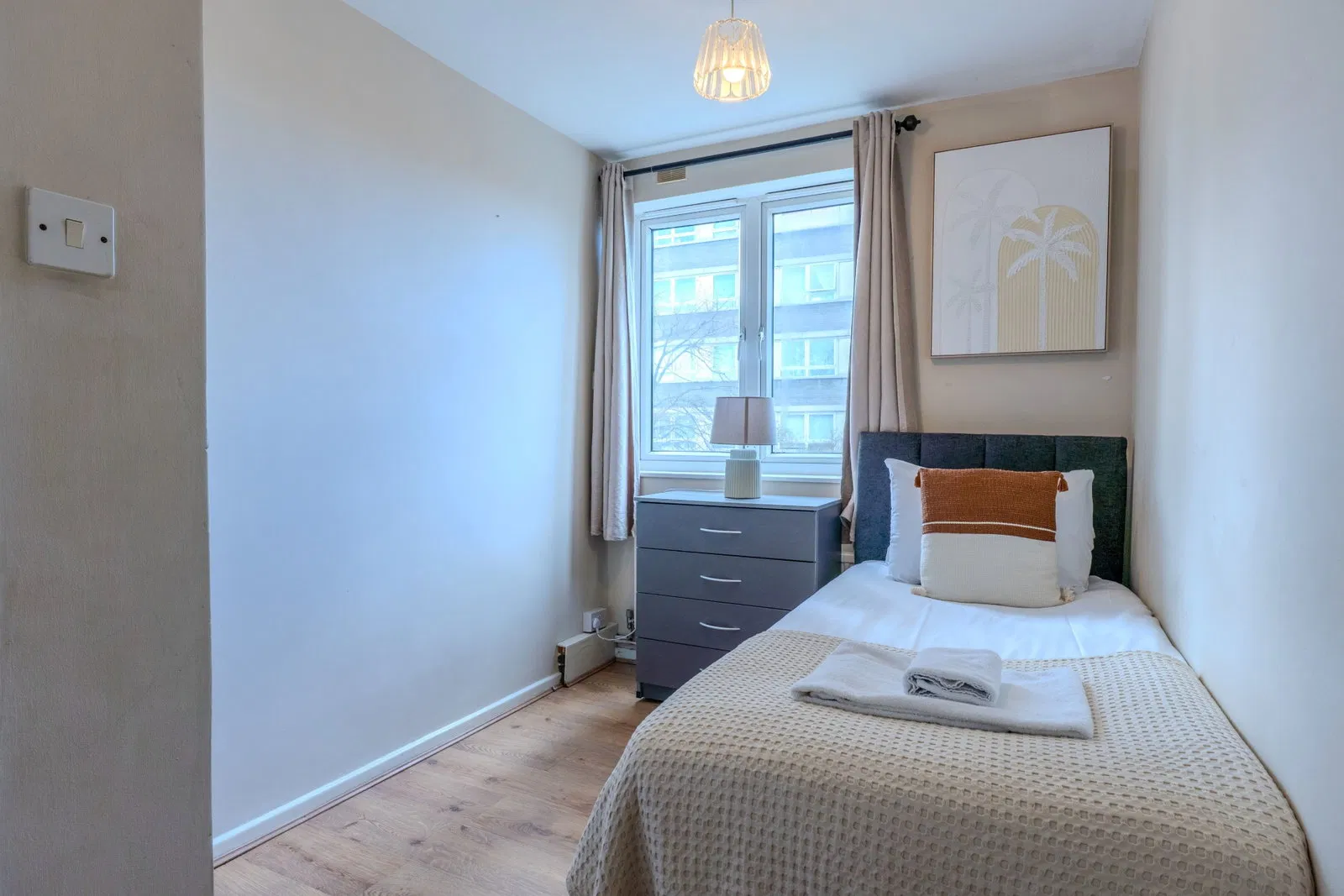 Kingsnorth House, Ladbroke Grove, W10 6SH - image 5