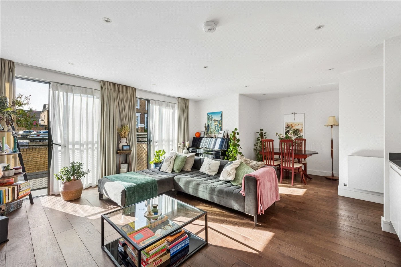 Aden Grove, London, N16 - image 1