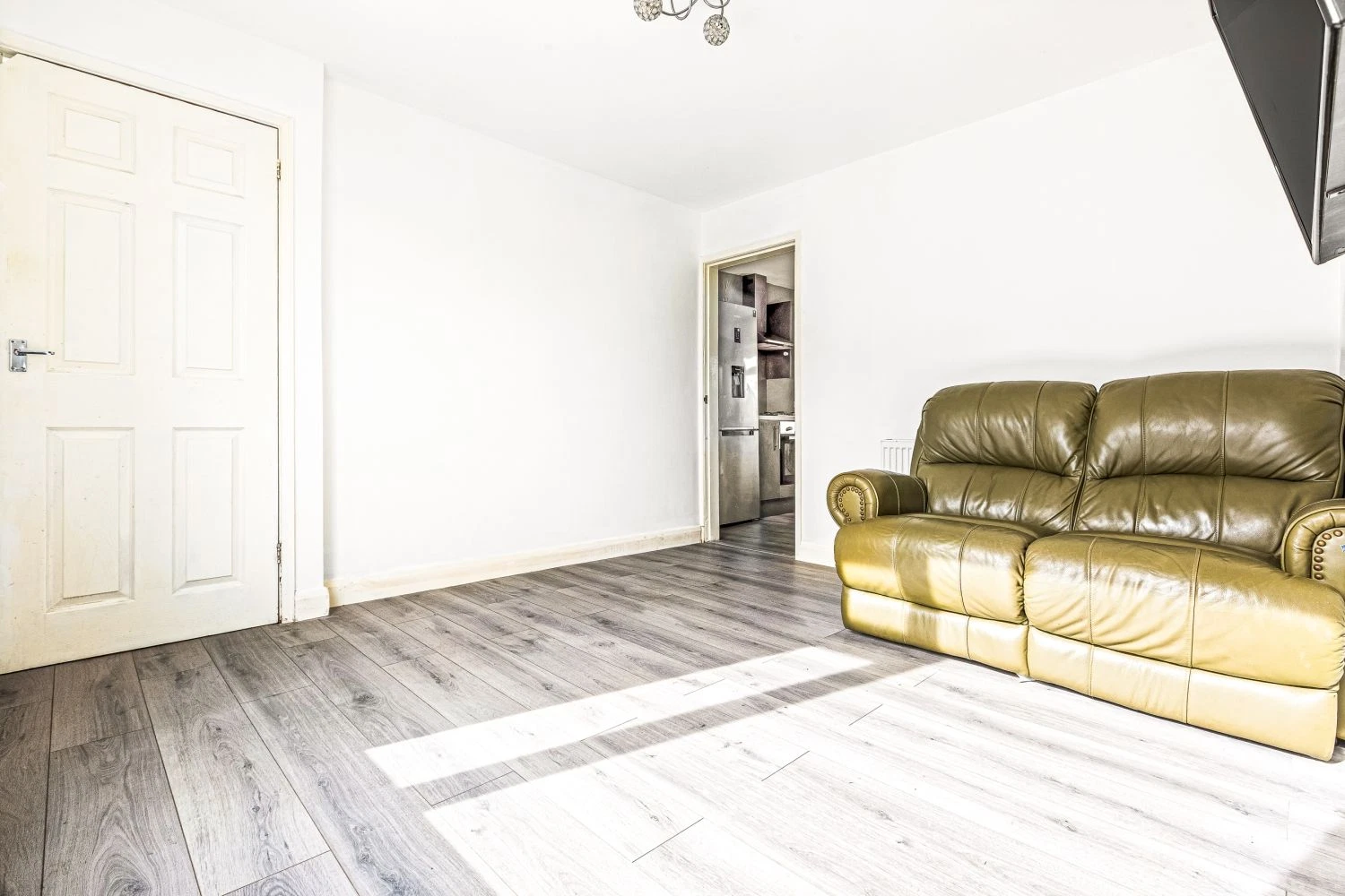 Curzon Avenue, Wigston, LE18 4LJ - image 3