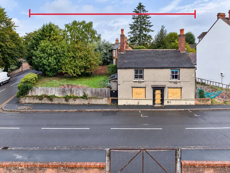 18 Vineyard Road, Wellington, Telford, TF1 1HA