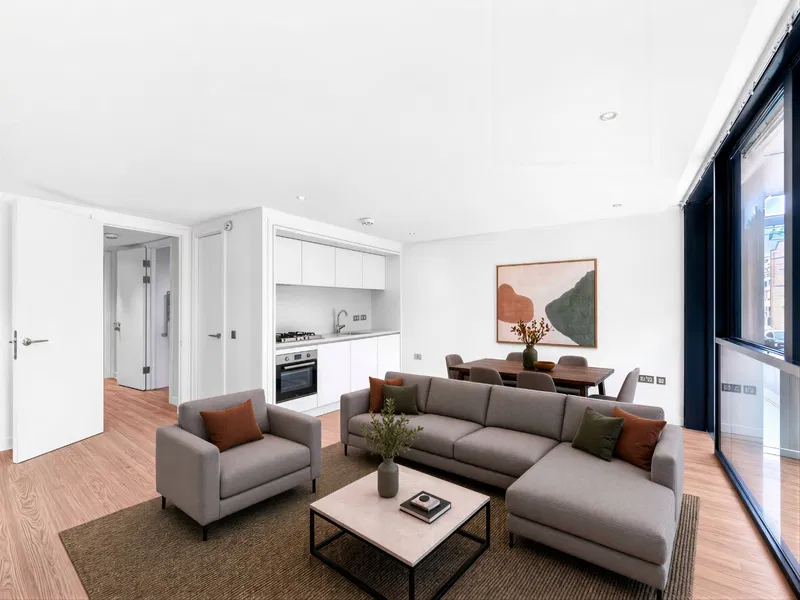 21/4 Simpson Loan, Quartermile, Edinburgh, EH3 - image 3