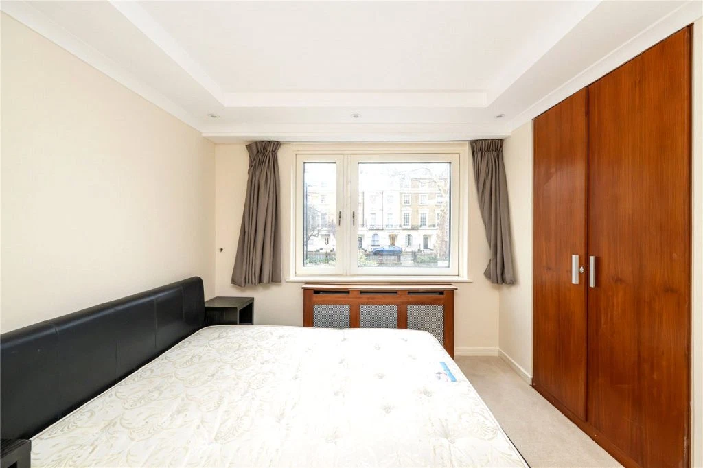 Southwick Street, London, W2 - image 13