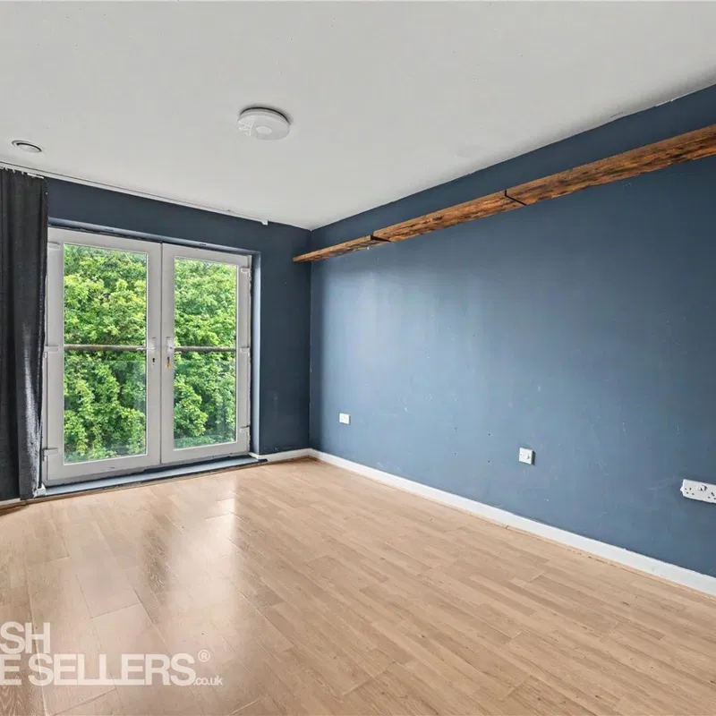 Admiral Drive, Stevenage, Hertfordshire, SG1 4GA - image 3
