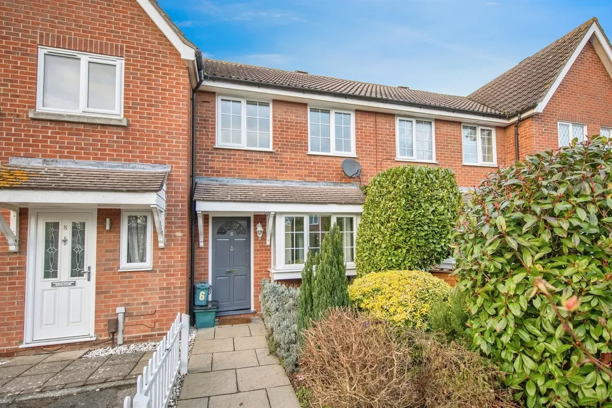 Hunters Ridge, Highwoods, Colchester - image 1
