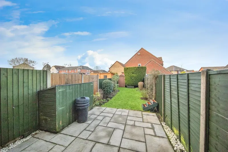 Hunters Ridge, Highwoods, Colchester - image 2