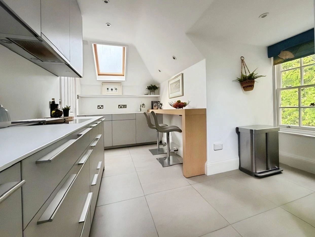 Bathwick Hill, Bath, BA2 6EN - image 4
