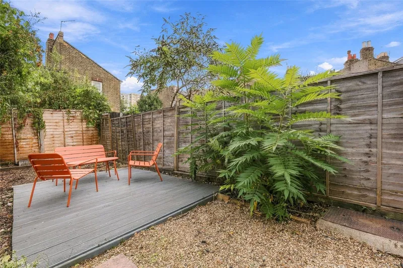Manchester Road, London, N15 - image 2
