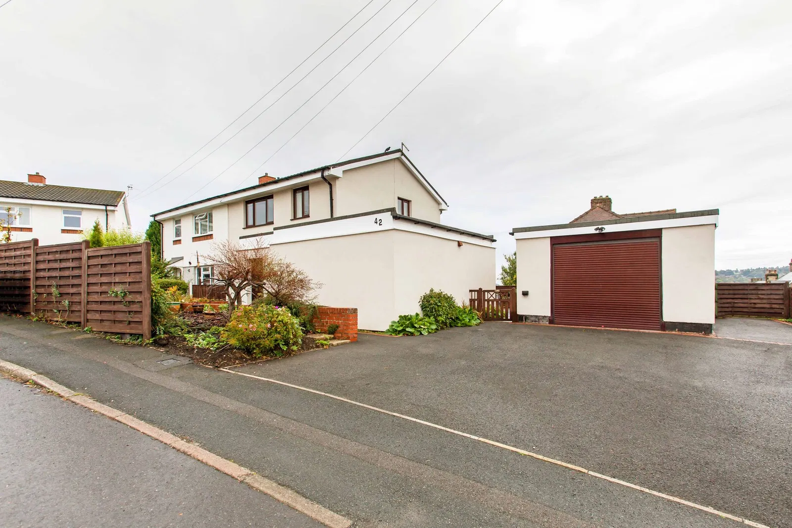 Cecil Road, Dronfield, S18 - image 1