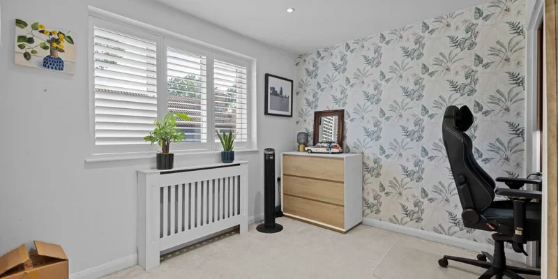 The Junipers, Wokingham, Barkham, RG41 - image 23