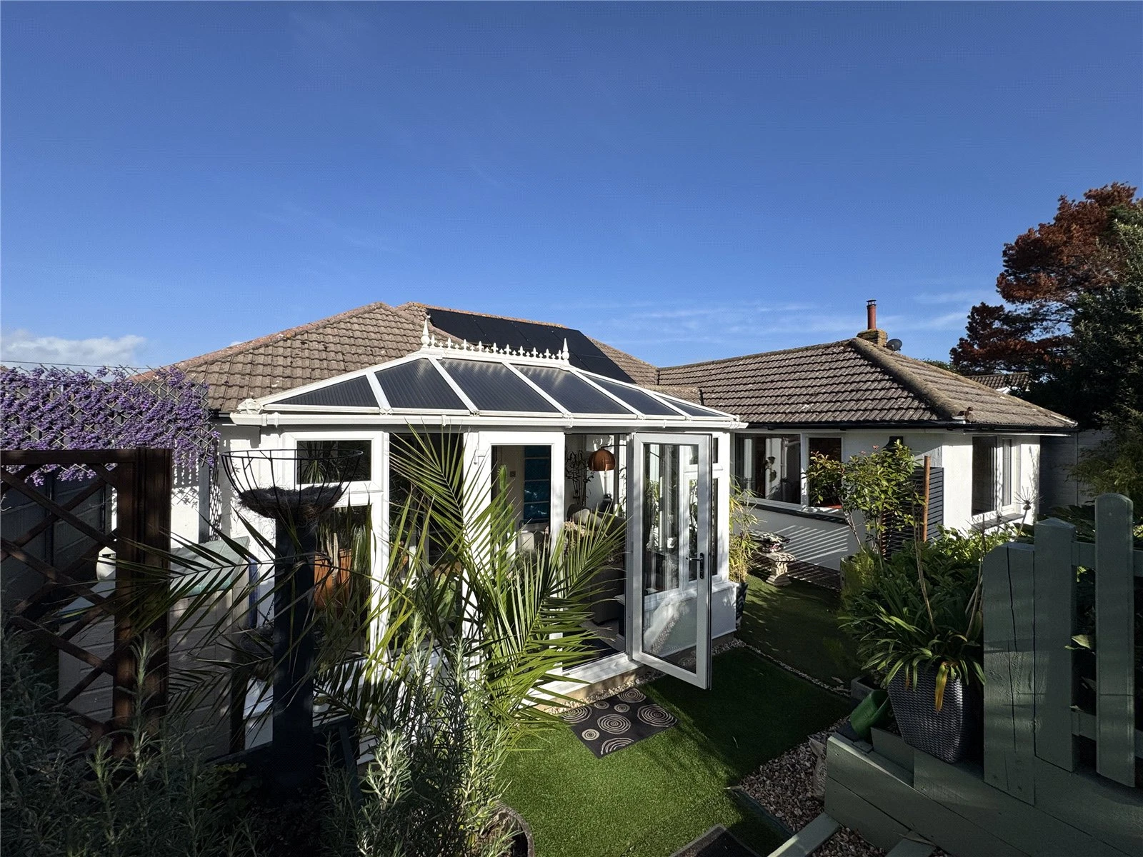 Barton Drive, Barton On Sea, Hampshire, BH25 7JJ - image 11