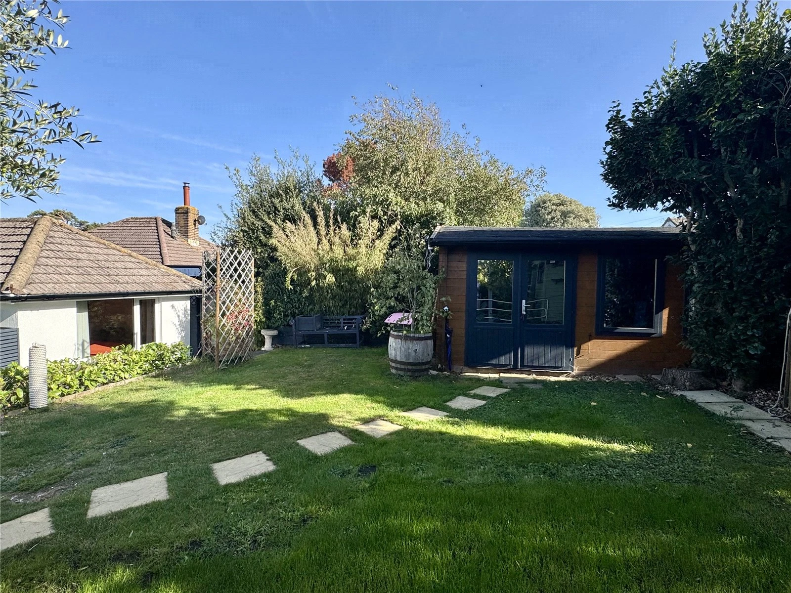 Barton Drive, Barton On Sea, Hampshire, BH25 7JJ - image 16