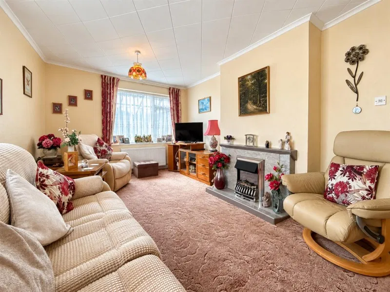 Smardon Avenue, Brixham - image 2