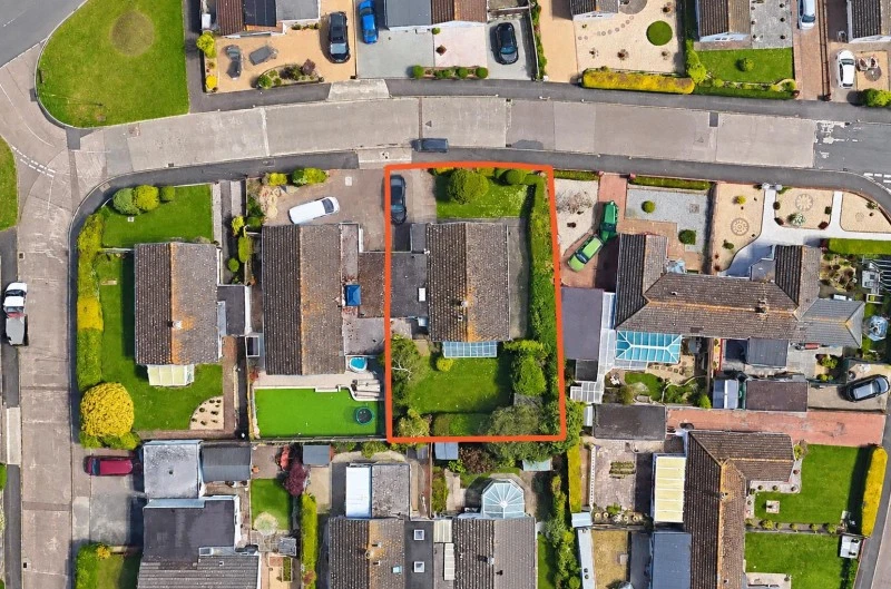 Smardon Avenue, Brixham - image 3
