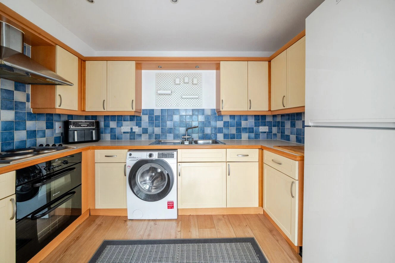 Horn Lane, Acton, London, W3 - image 10