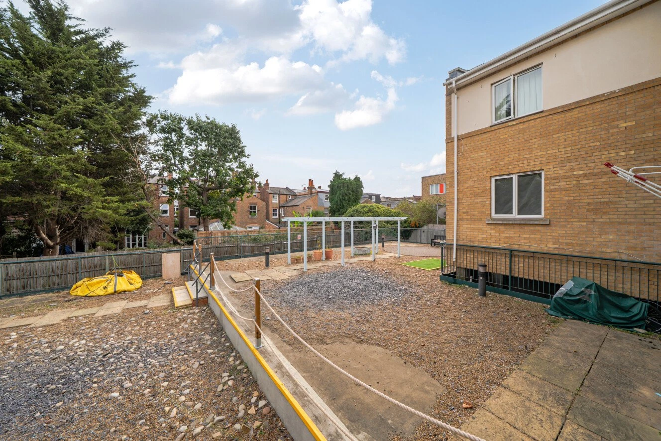 Horn Lane, Acton, London, W3 - image 7