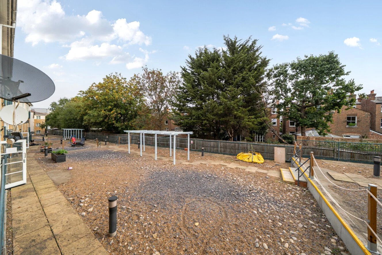 Horn Lane, Acton, London, W3 - image 9
