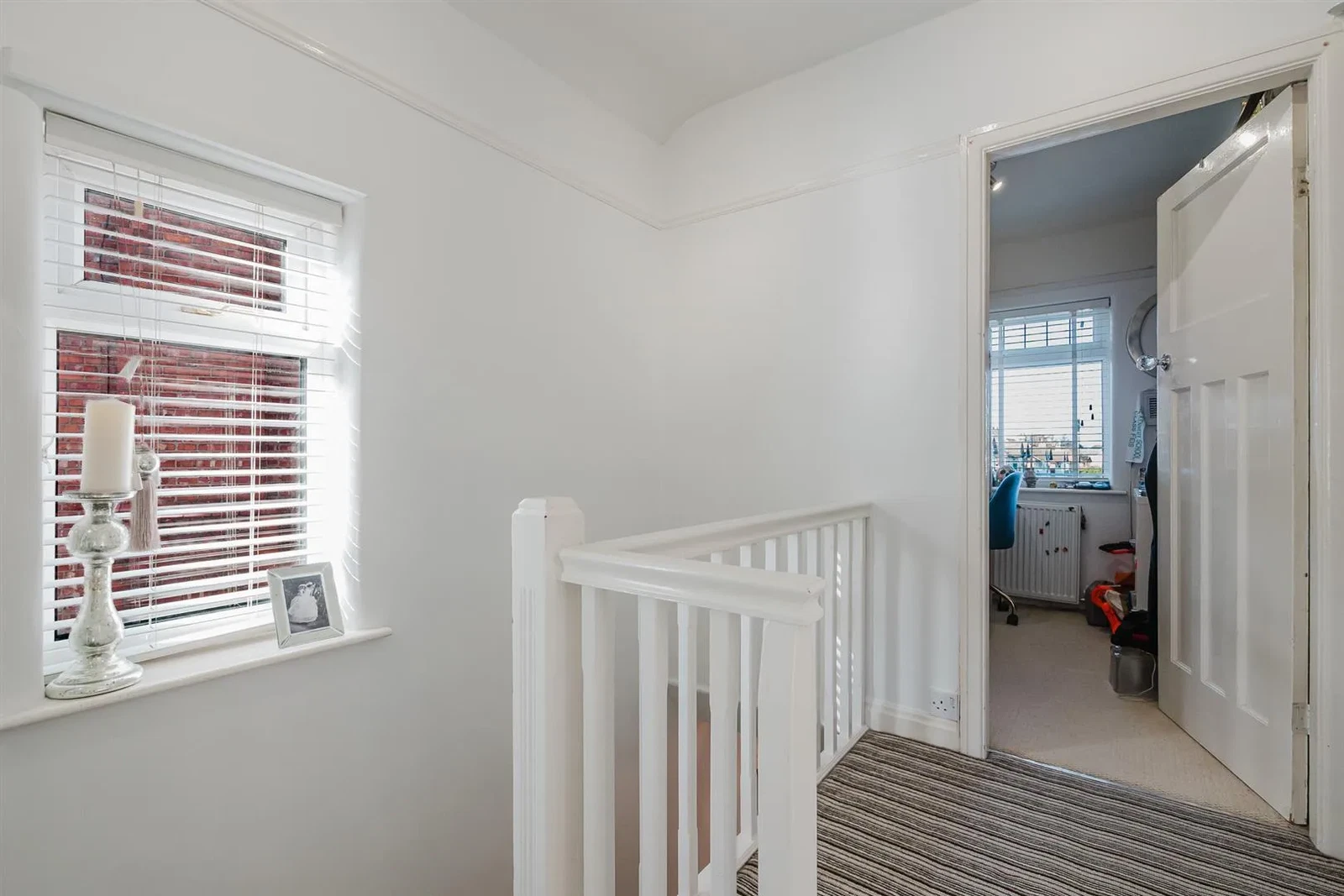 Sandileigh Avenue, Hale, Altrincham, WA15 - image 16