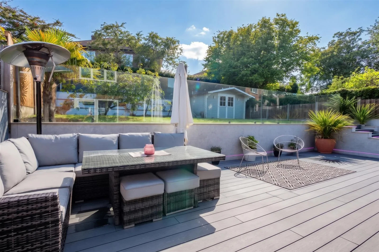 Sandileigh Avenue, Hale, Altrincham, WA15 - image 24