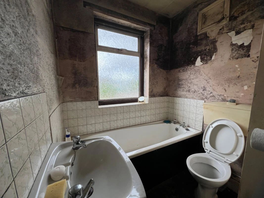 Ferndale, 3 Charles Street, Willenhall, WV13 1HG - image 4