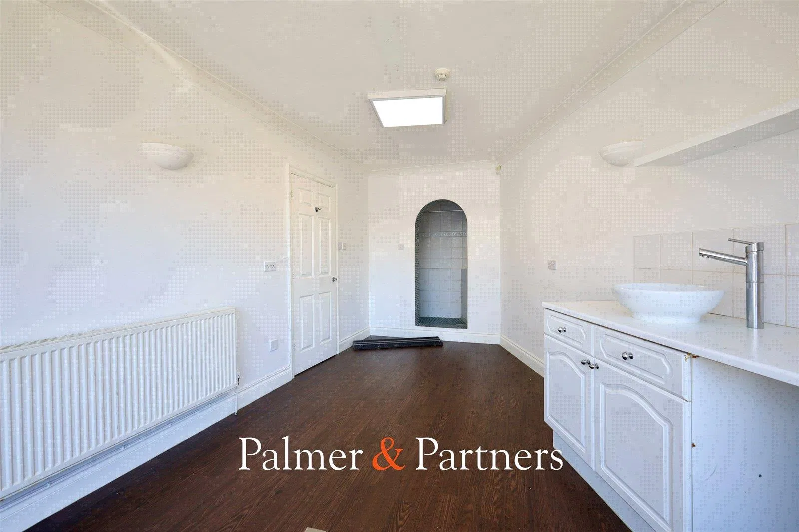 Pier Avenue, Clacton-on-Sea, Essex, CO15 - image 4