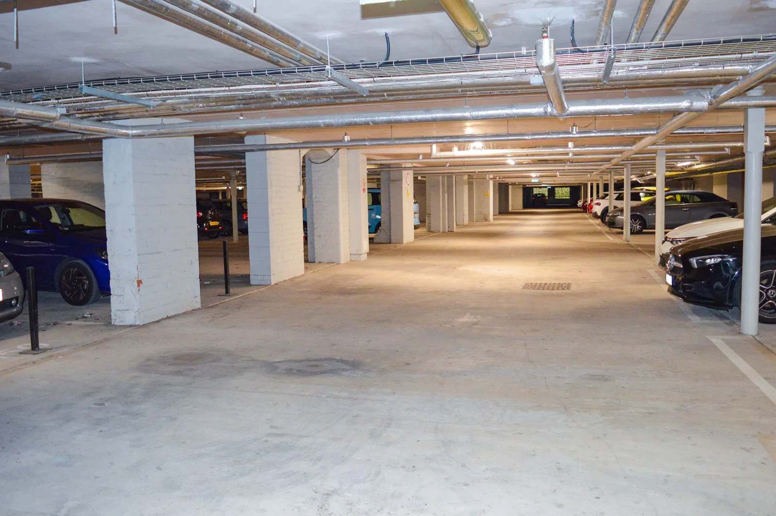 Wheatsheaf Court, Knighton Fields, Leicester - image 5