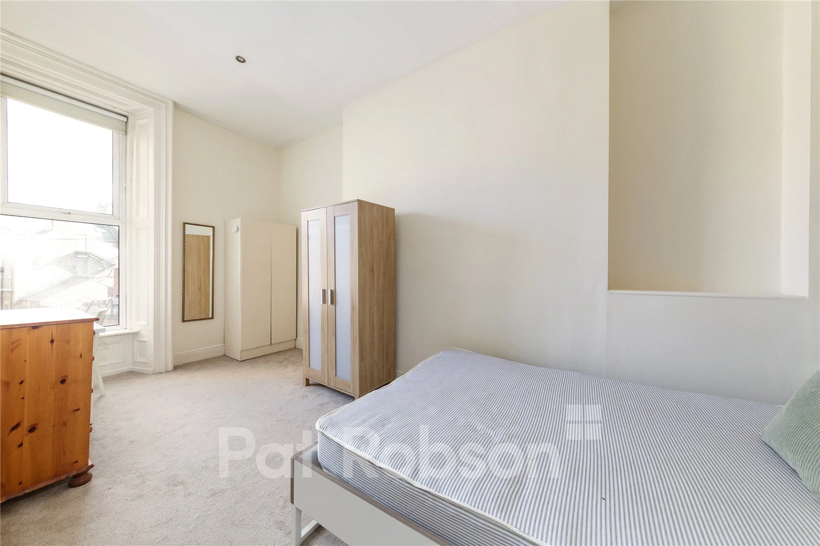 Osborne Terrace, Newcastle Upon Tyne - image 11