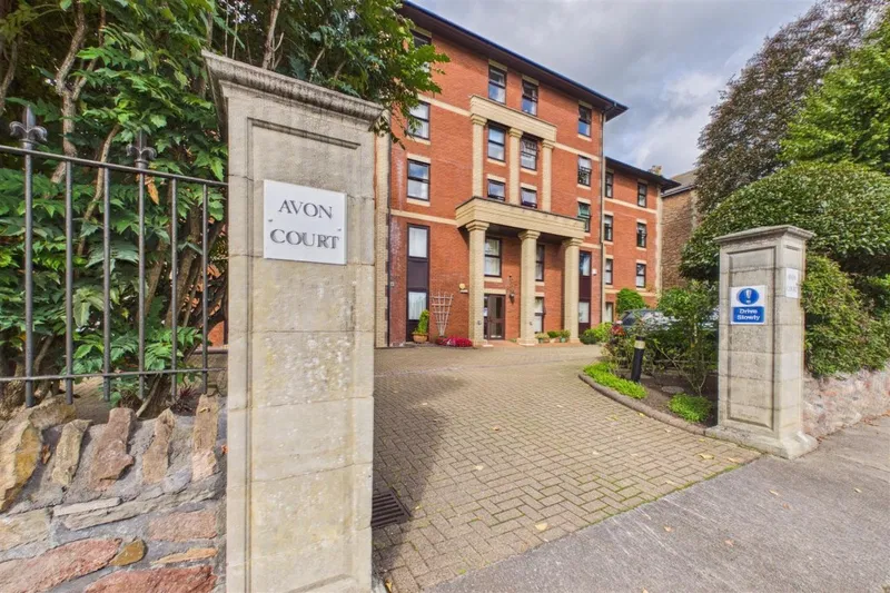 Flat for over 60's, 14, Avon Court, Beaufort Road, Clifton, BS8 2JT