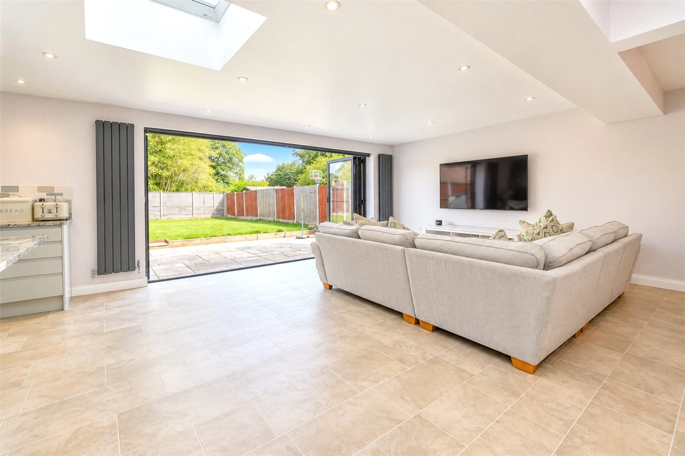 Cardiff Close, Great Sutton, Ellesmere Port, Cheshire, CH66 2GR - image 16