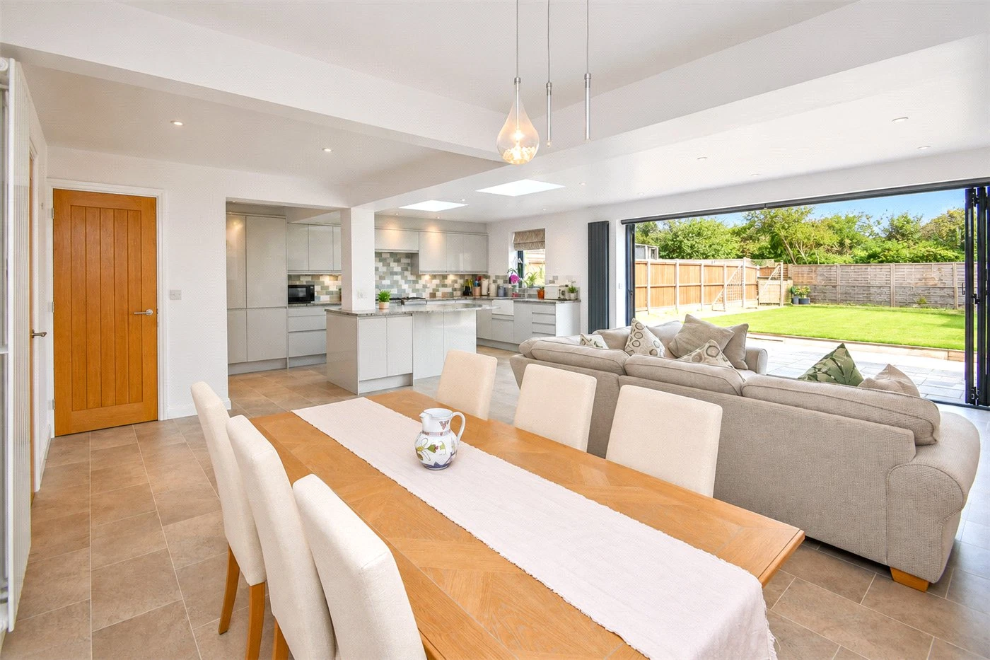 Cardiff Close, Great Sutton, Ellesmere Port, Cheshire, CH66 2GR - image 5