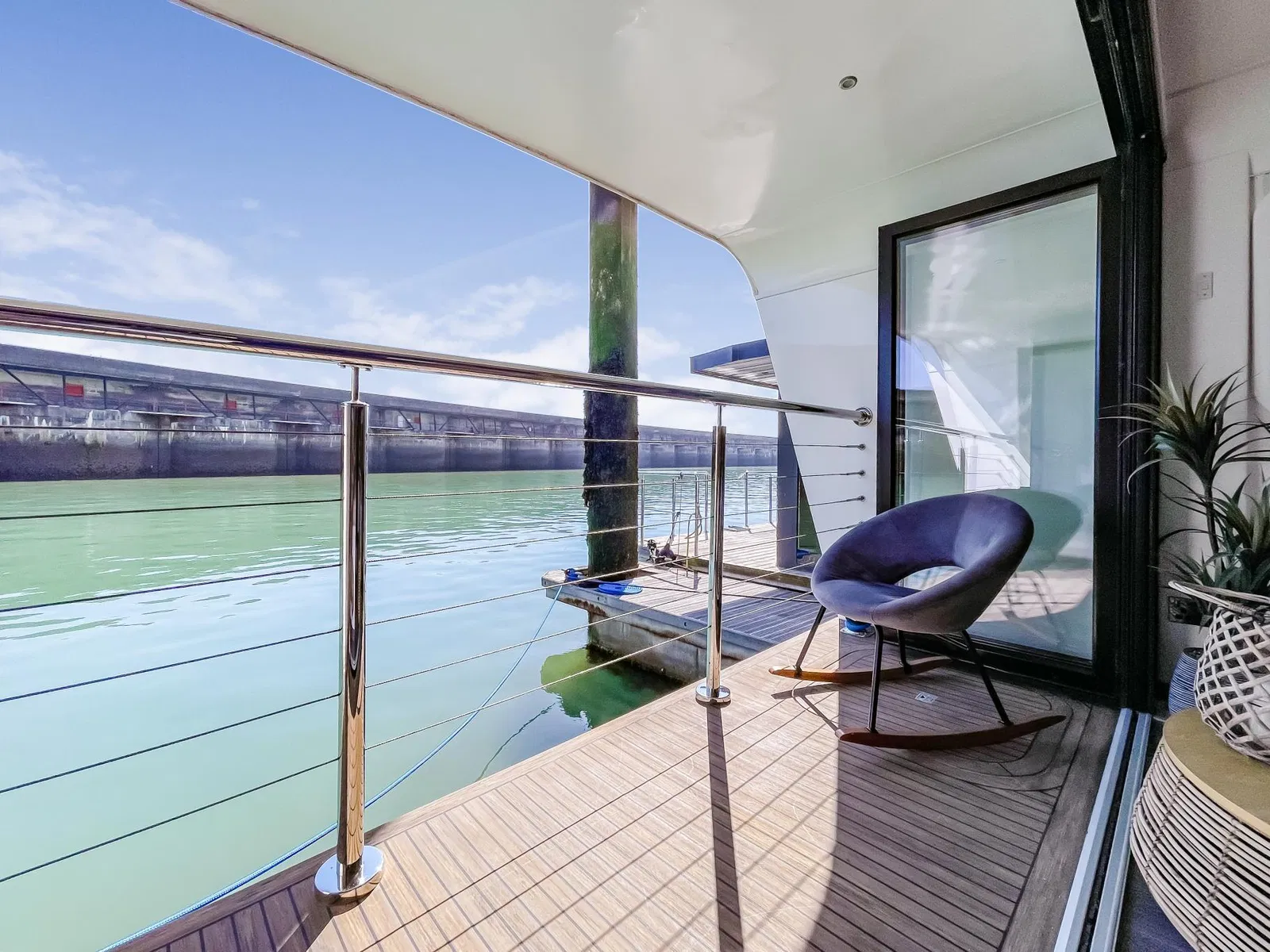 Brighton Marina, Brighton, BN2 - image 1