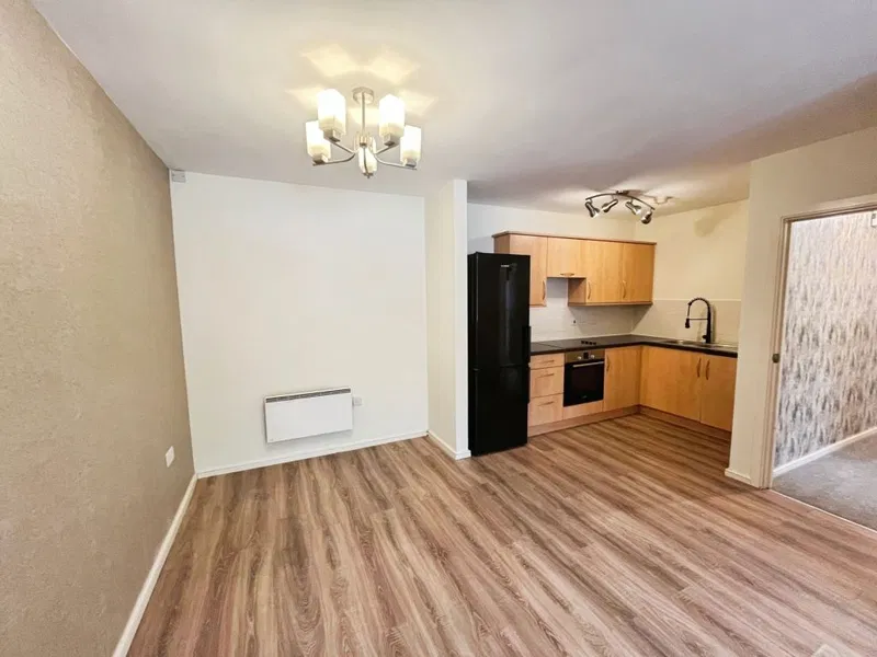 Astley Brook Close, Astley Bridge, Bolton - image 3