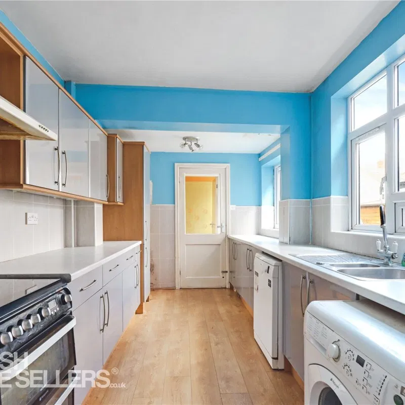 Trinity Grove, Hessle, East Riding of Yorkshire, HU13 0SQ - image 2