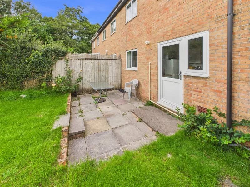 Oakridge, Cardiff, CF14 - image 5