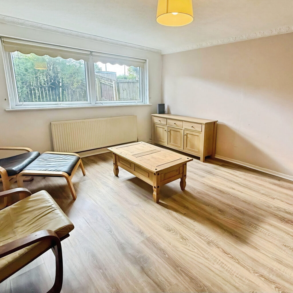 Orkney Close, Blackburn, BB1 - image 10