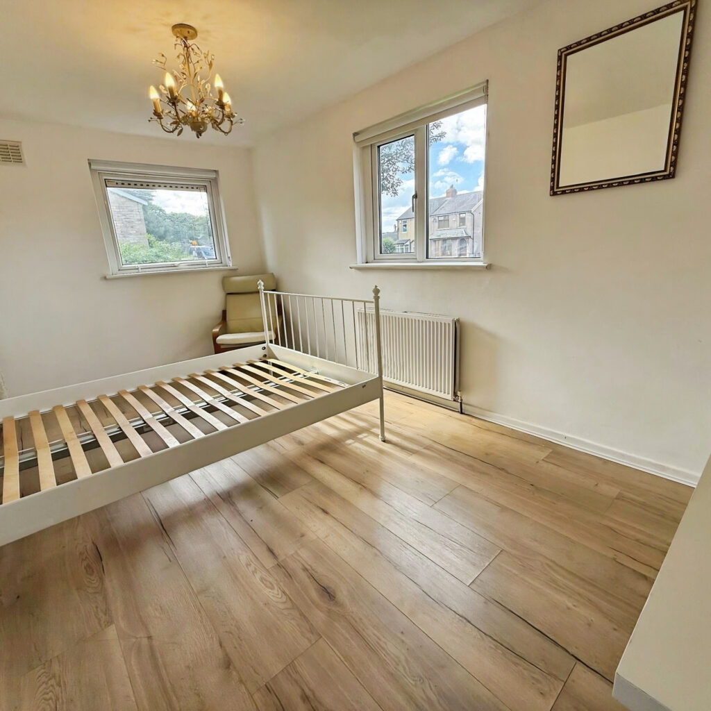 Orkney Close, Blackburn, BB1 - image 17