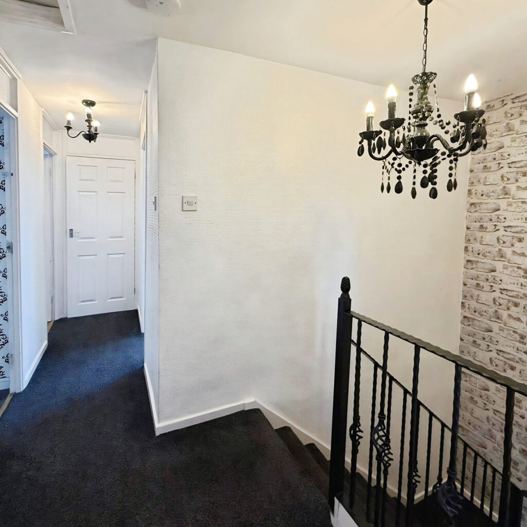 Orkney Close, Blackburn, BB1 - image 18
